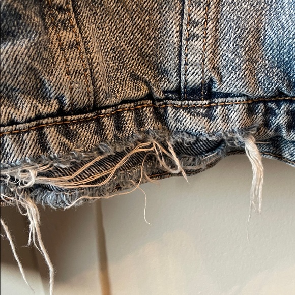 Denim Jacket with Frayed Hem - Picture 5 of 7